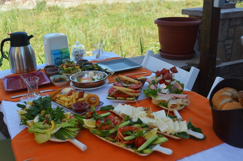 Cunda Flamingo Otel Balikesir Exterior photo
